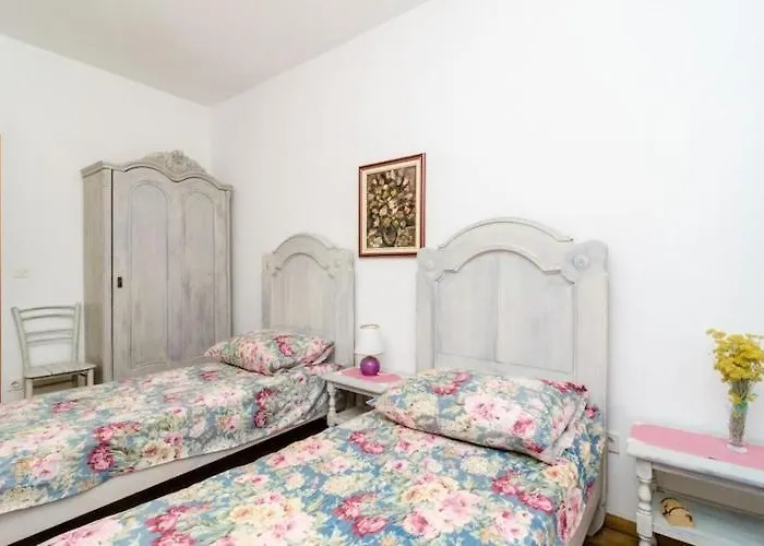 Field Of Olives - Two Bedroom With Terrace Holiday home