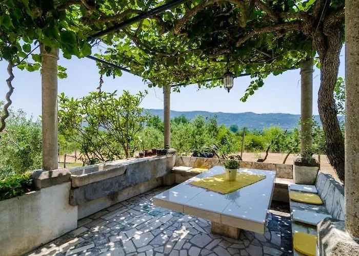 Field Of Olives - Two Bedroom With Terrace Feriehus *